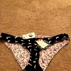 NWT- Women’s Reversible Bikini Bottom